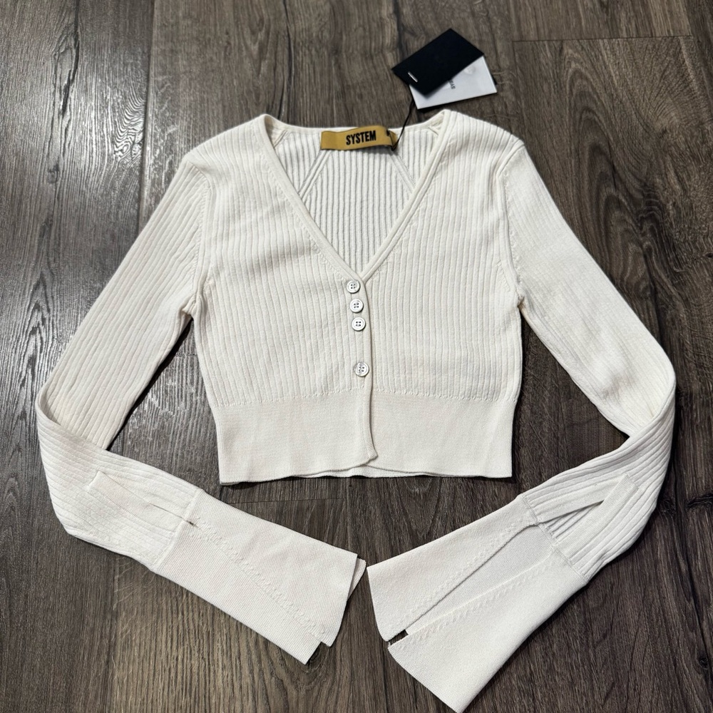 System Women ivory Ribbed Buttoned Crop Top sweater bell sleeve new size Xs